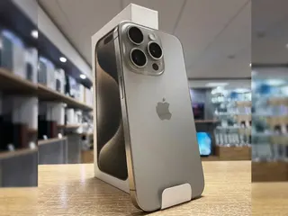 I Phone 15 Pro Max mobile phones 