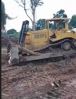 Caterpillar (CAT) D8R Dozer D8R Dozer 2012